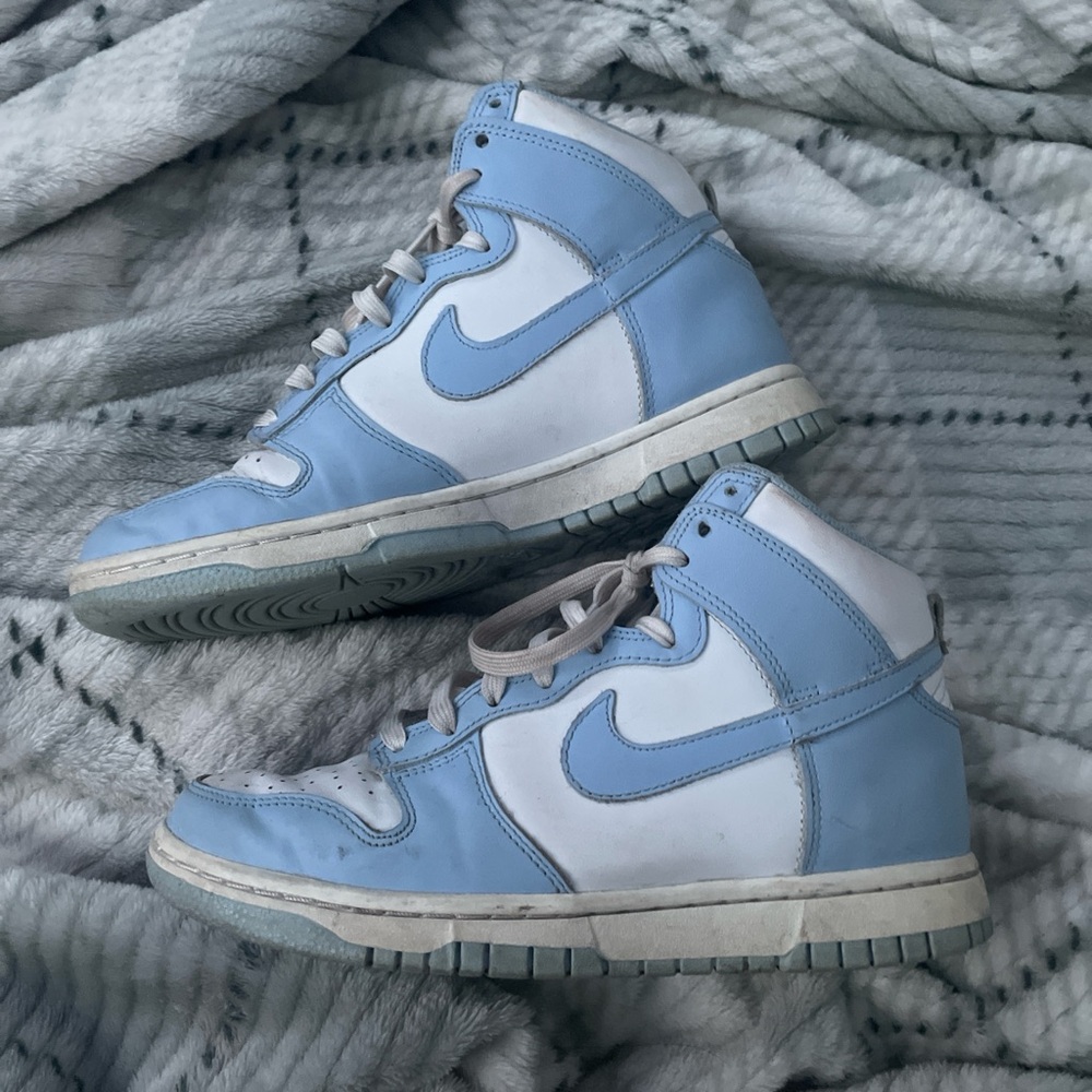 🩵🩵Nike Wmns Dunk High ‘Aluminum’🩵🩵